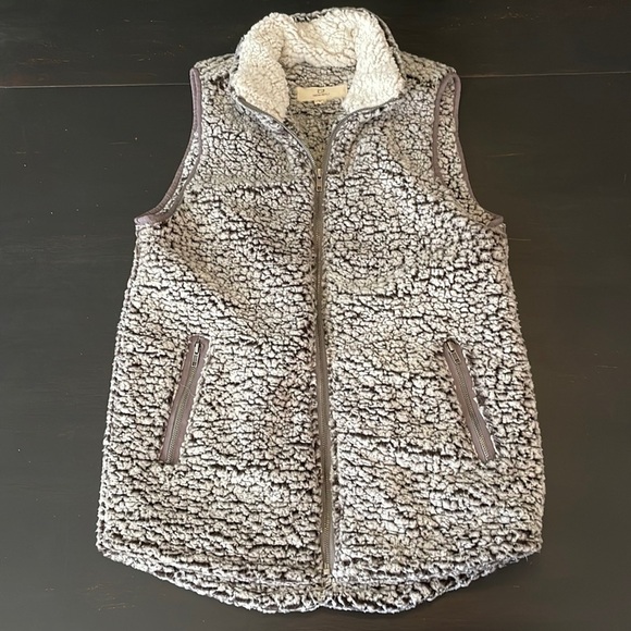 Thread & Supply Jackets & Blazers - Thread & Supply Sherpa Zip Front Vest With Pockets